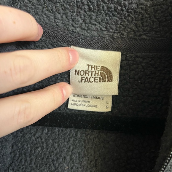 The North Face Women's Crescent Black Zip-Up/Pullover Sweater - Picture 3 of 3